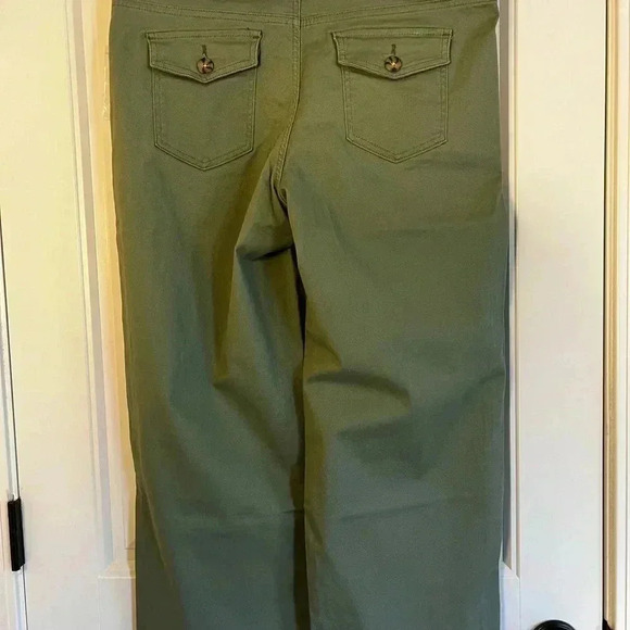 Gloria Vanderbilt Cropped Pants NWT - Picture 6 of 10